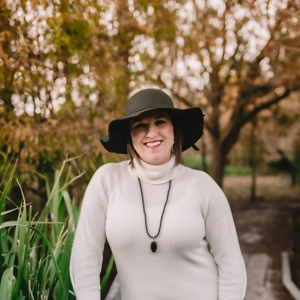 Meet your Posher, Catherine